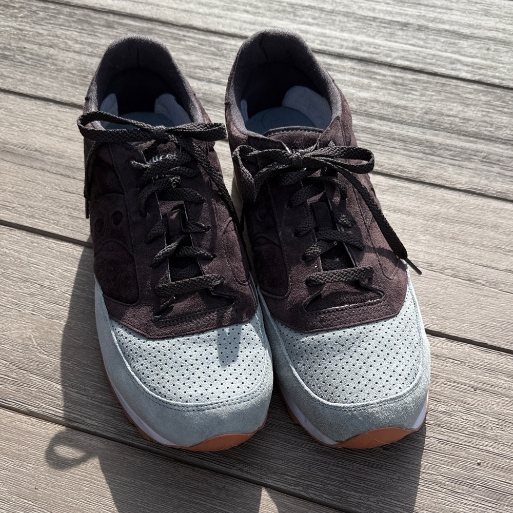 Men's Saucony Jazz Two-Tone Sneakers size 13 clean and good condition